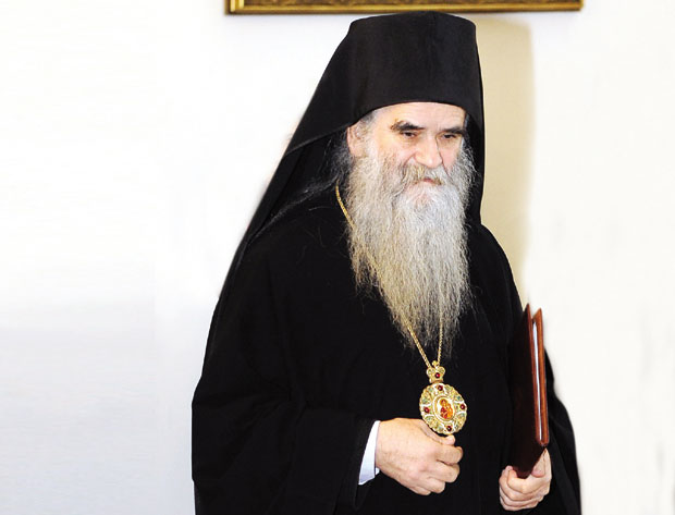 Амфилохије позвао власт у Црној Гори да престане са прогоном